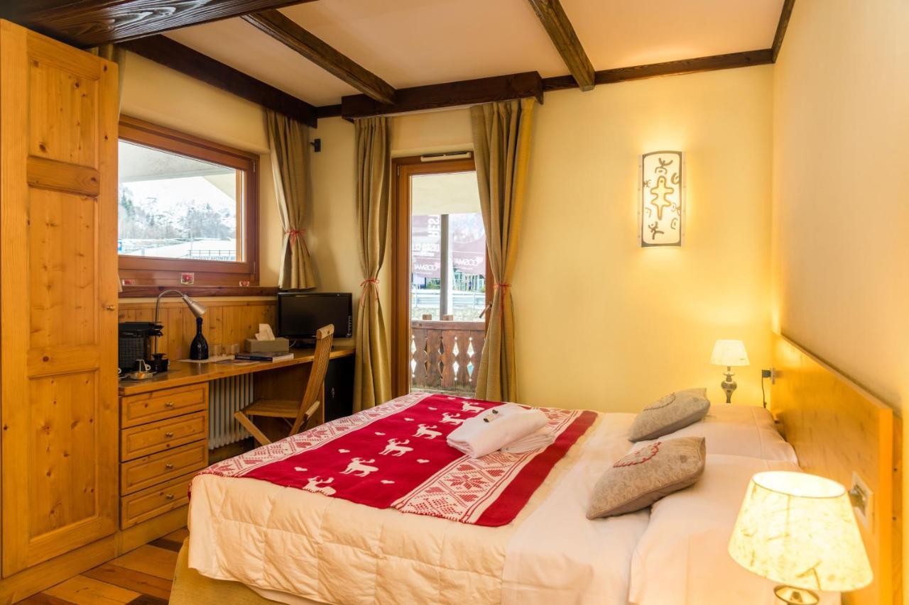 Shatush Hotel Κουρμαγιέρ Εξωτερικό φωτογραφία